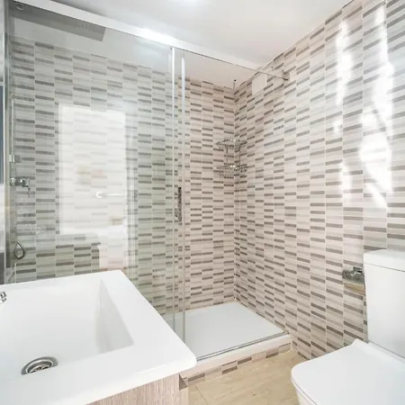 Beachfront Studio, El Palo - Tcm Apartment